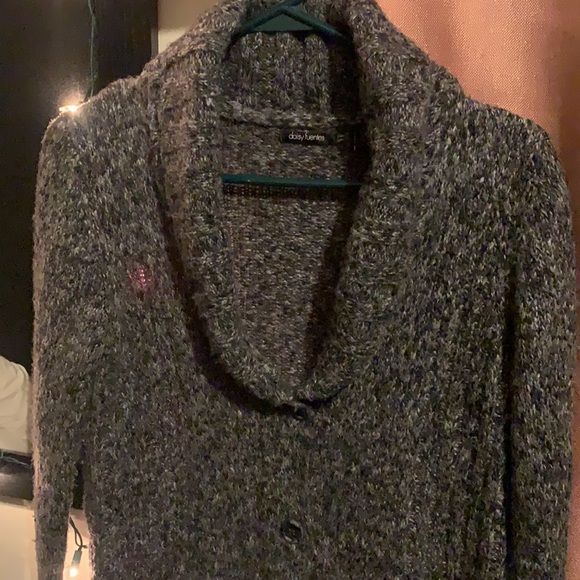 🌼DAISY FUENTES GREY BUTTON UP SWEATER🌼 - Picture 2 of 4